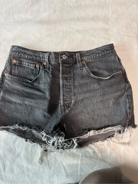 Levi Womens Black Frayed Hem Denim Shorts
